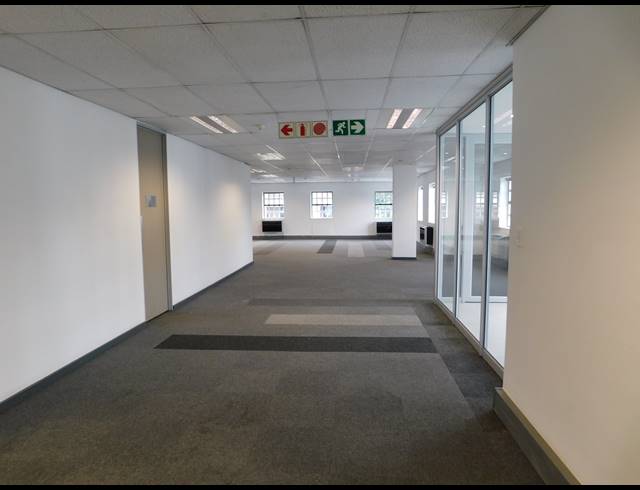 377M² OFFICE TO LET IN ROSEBANK